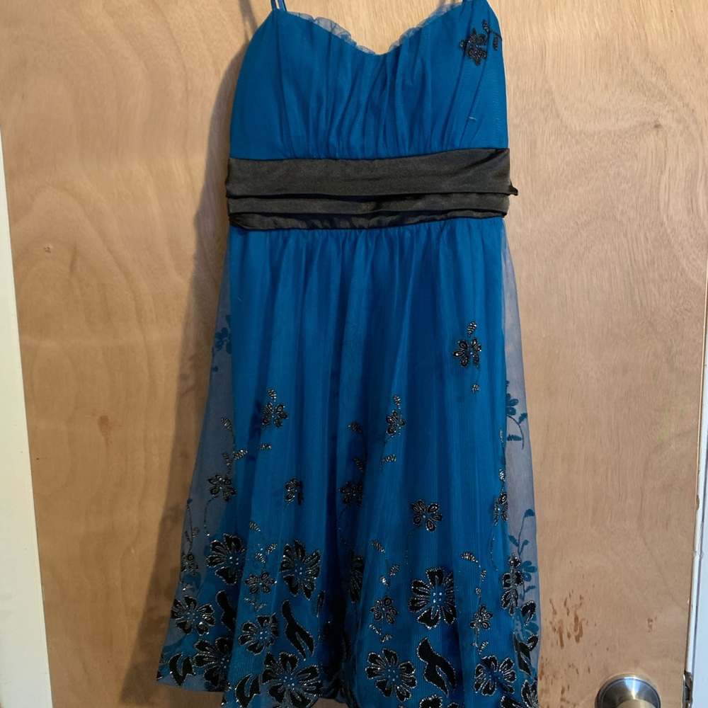 Formal blue dress